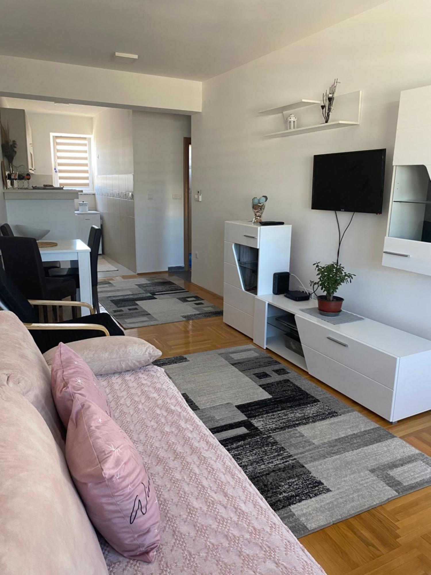 MKA suite Kragujevac Extérieur photo